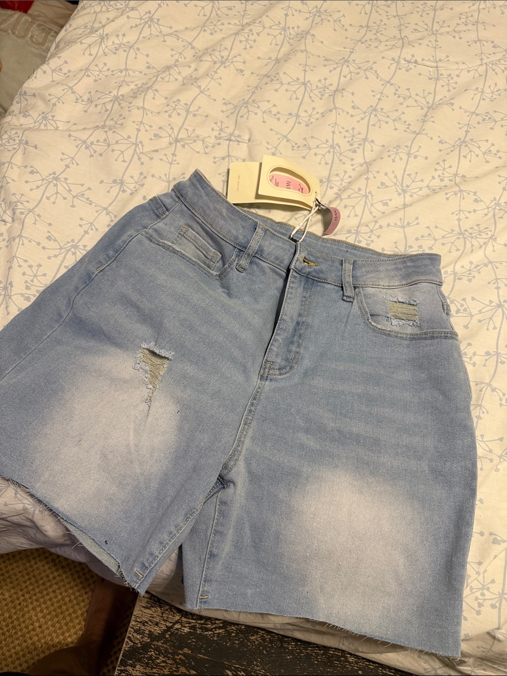 Light Wash High-Rise Women’s Denim Shorts